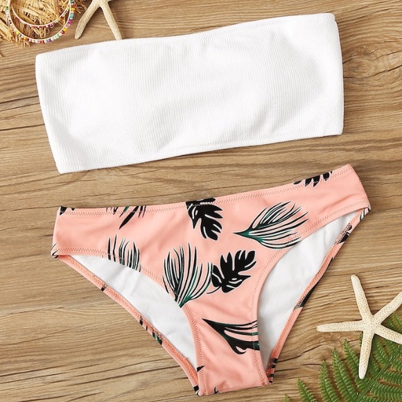 Bathing suit - Picture 1 of 1